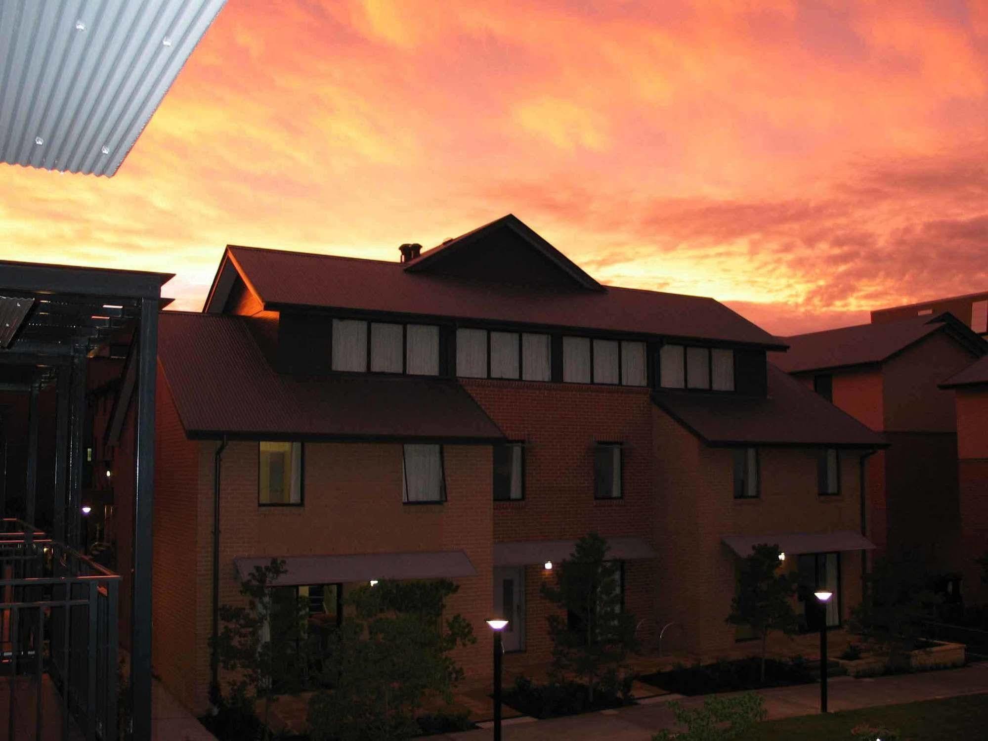 Sydney University Village Buitenkant foto